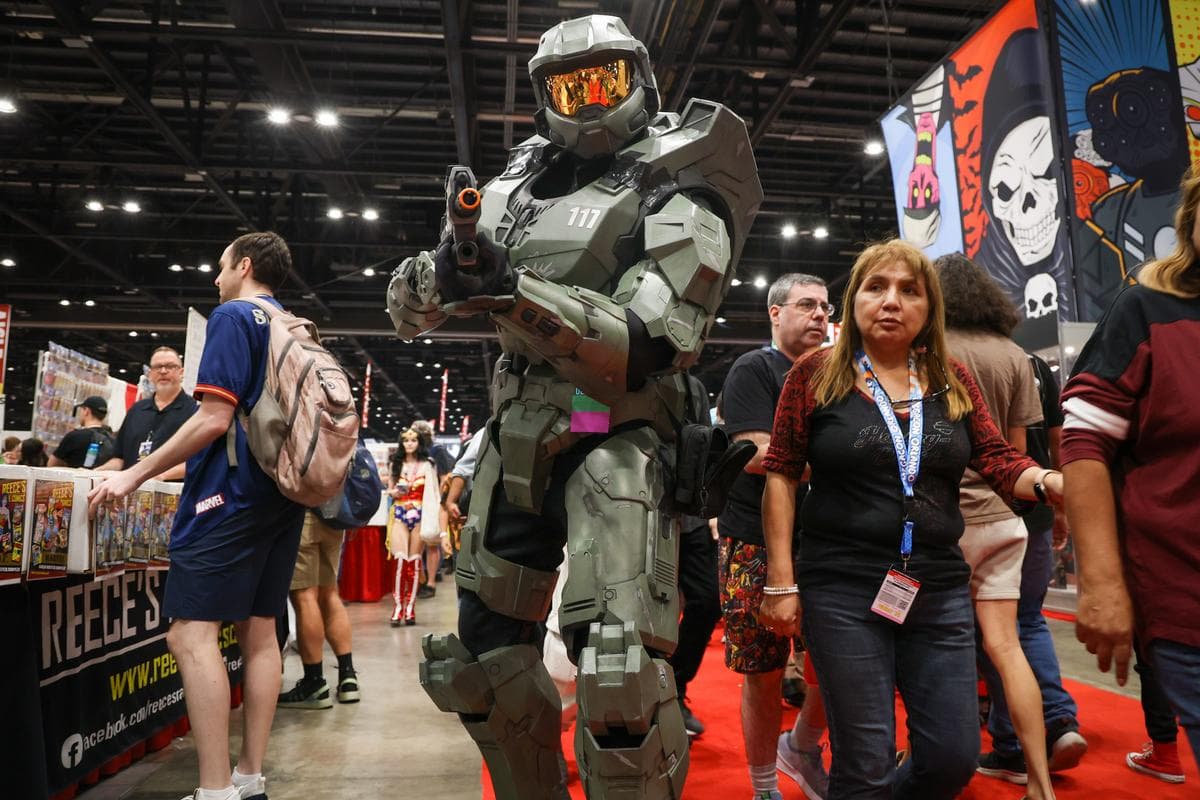 Cosplayers at MegaCon Orlando