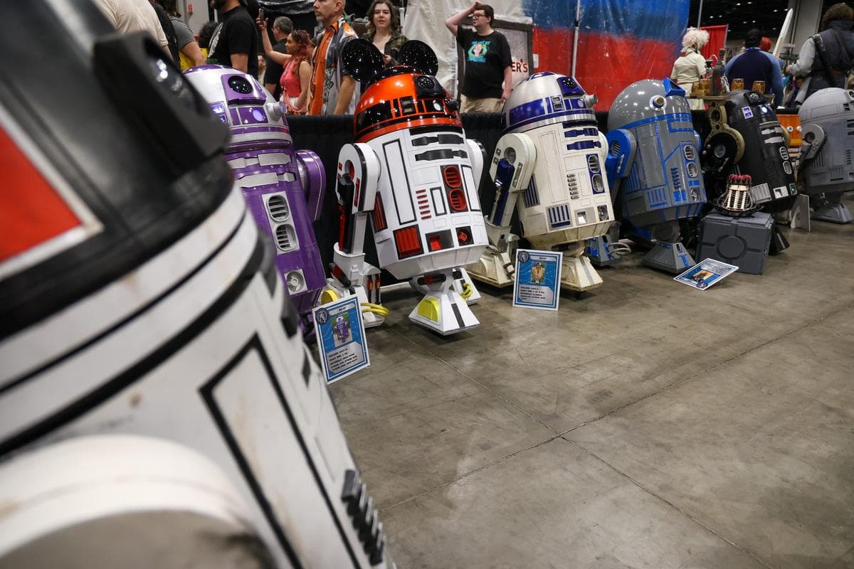 MegaCon celebrity meet-and-greet area